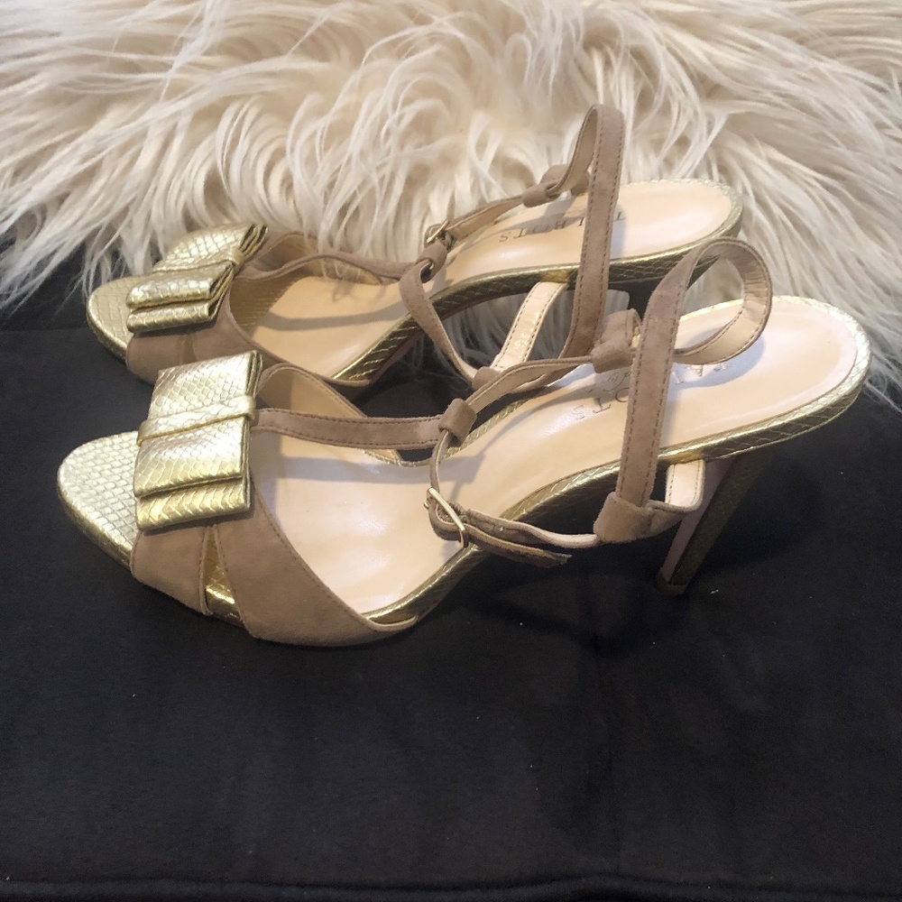 NWOT Talbots Heels